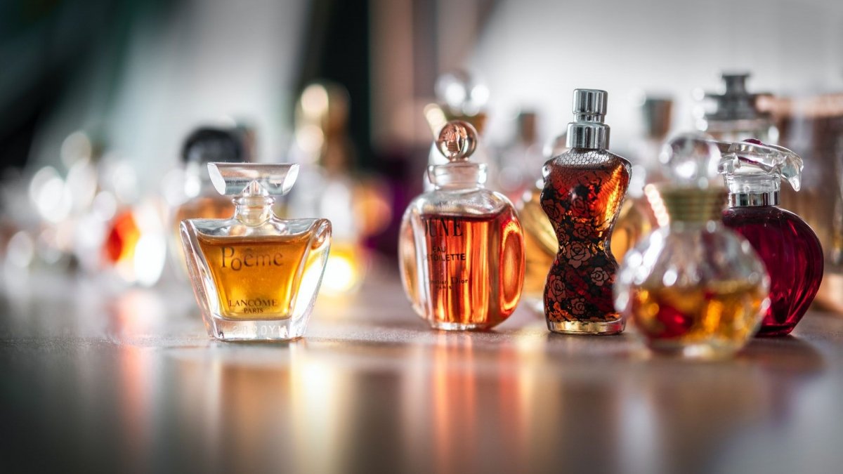 From Flowers to Fragrance: Unveiling the Magic of Perfume Creation